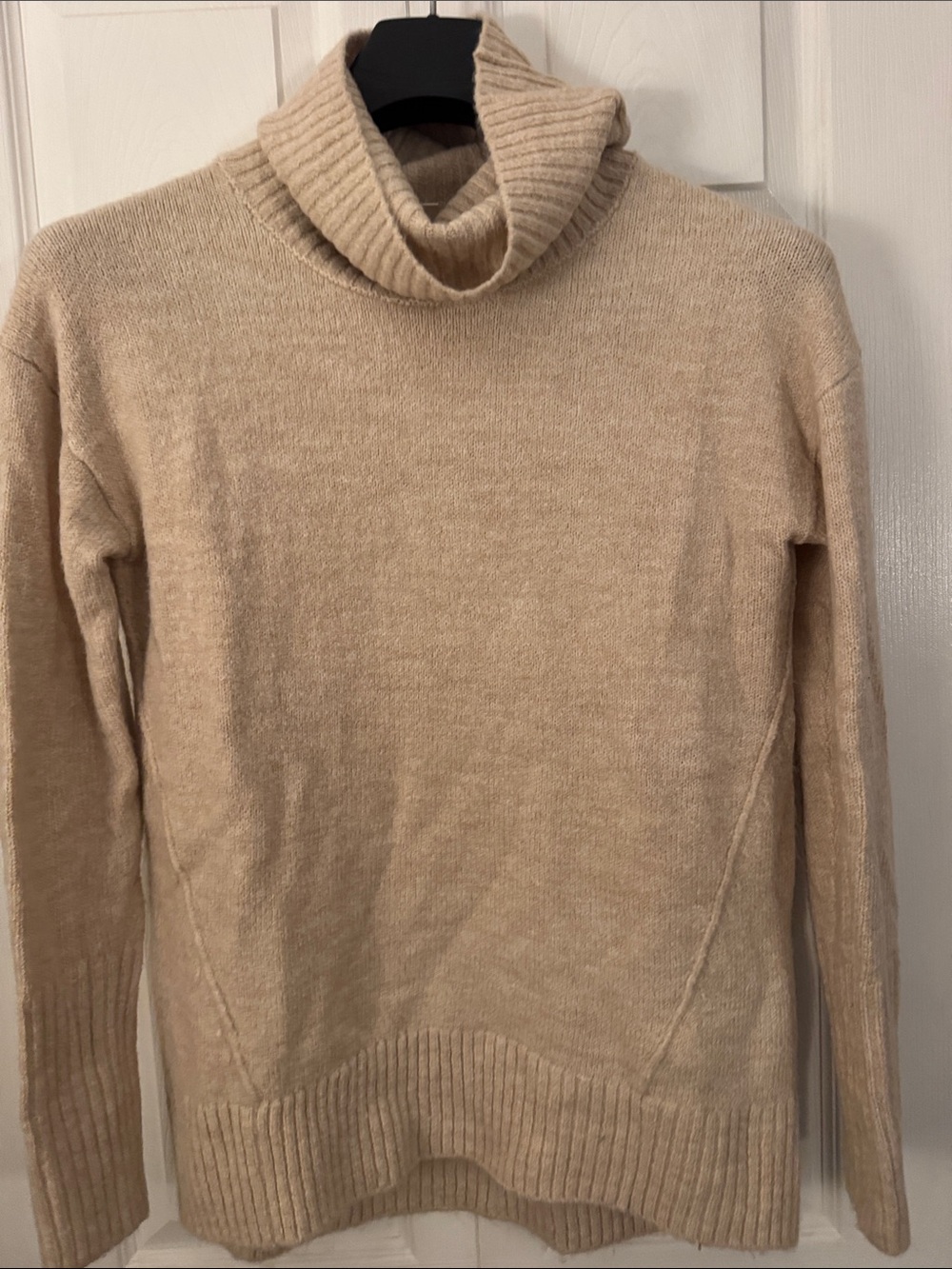 GAP Cream Ribbed Turtleneck Sweater